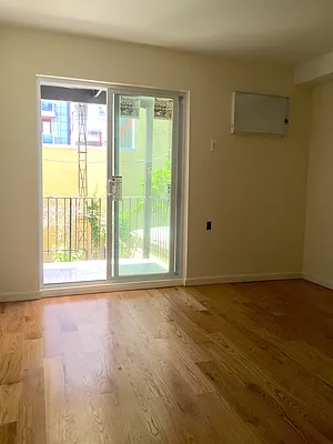 Rented by Capri Jet Realty Corp | media 19