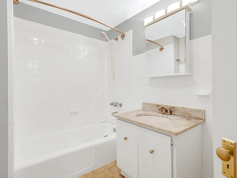 91 Elm St #3 — Photo 12