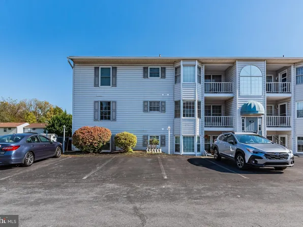 130-5 W Portland St, Mechanicsburg, PA 17055