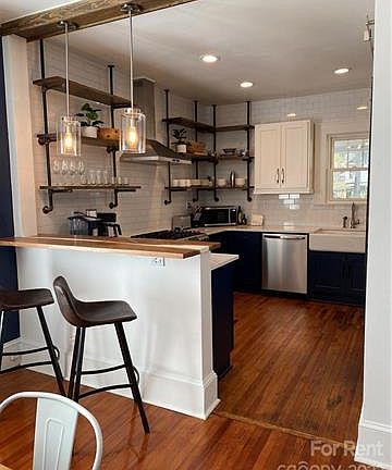 Welcoming floorpan
