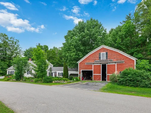 52 Christian Hill Road, Swanzey, NH 03446