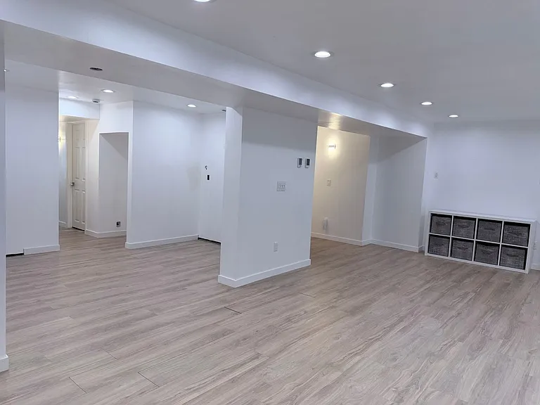 5381 S Dunkirk Way — Photo 25