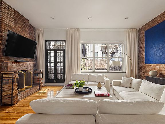 4th image of 341 W 29th St APT 1
