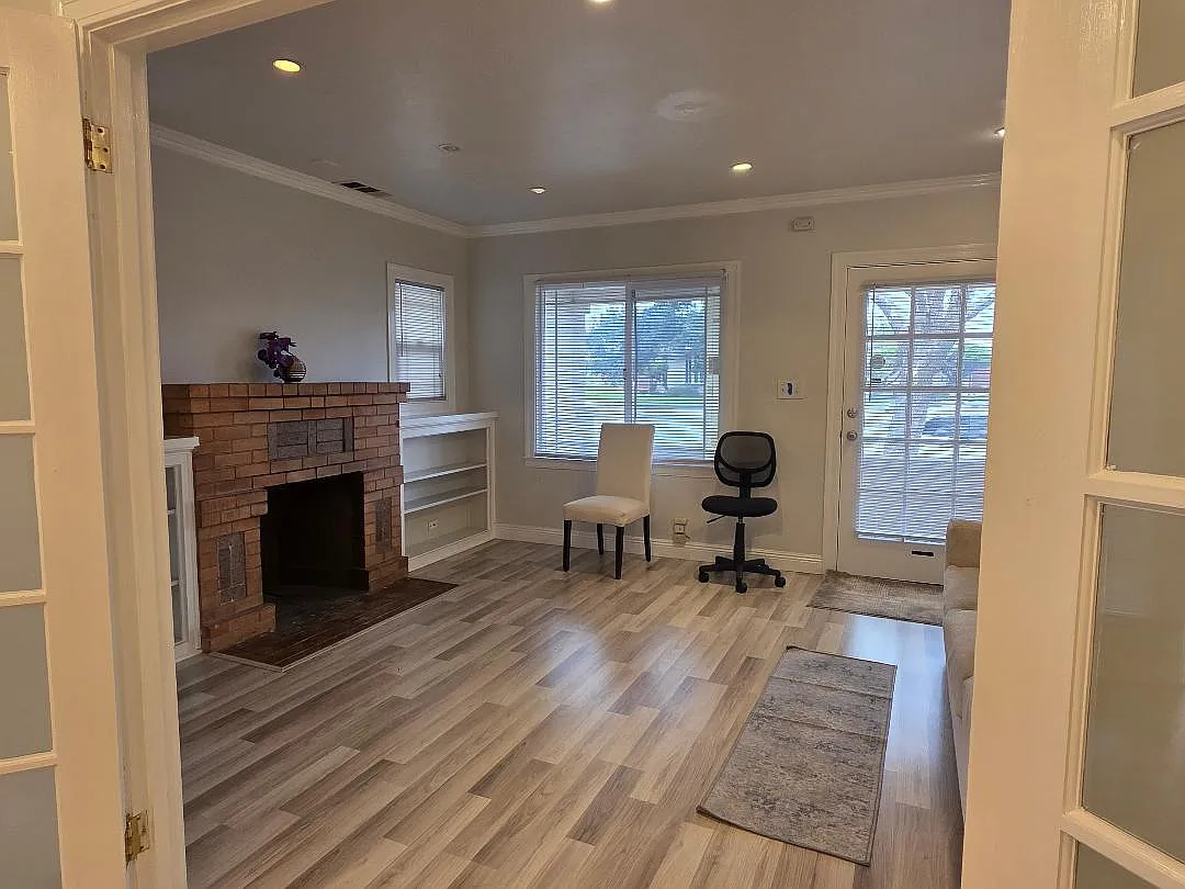 2 bed, 1600 sqft, $3,500 — Photo 3