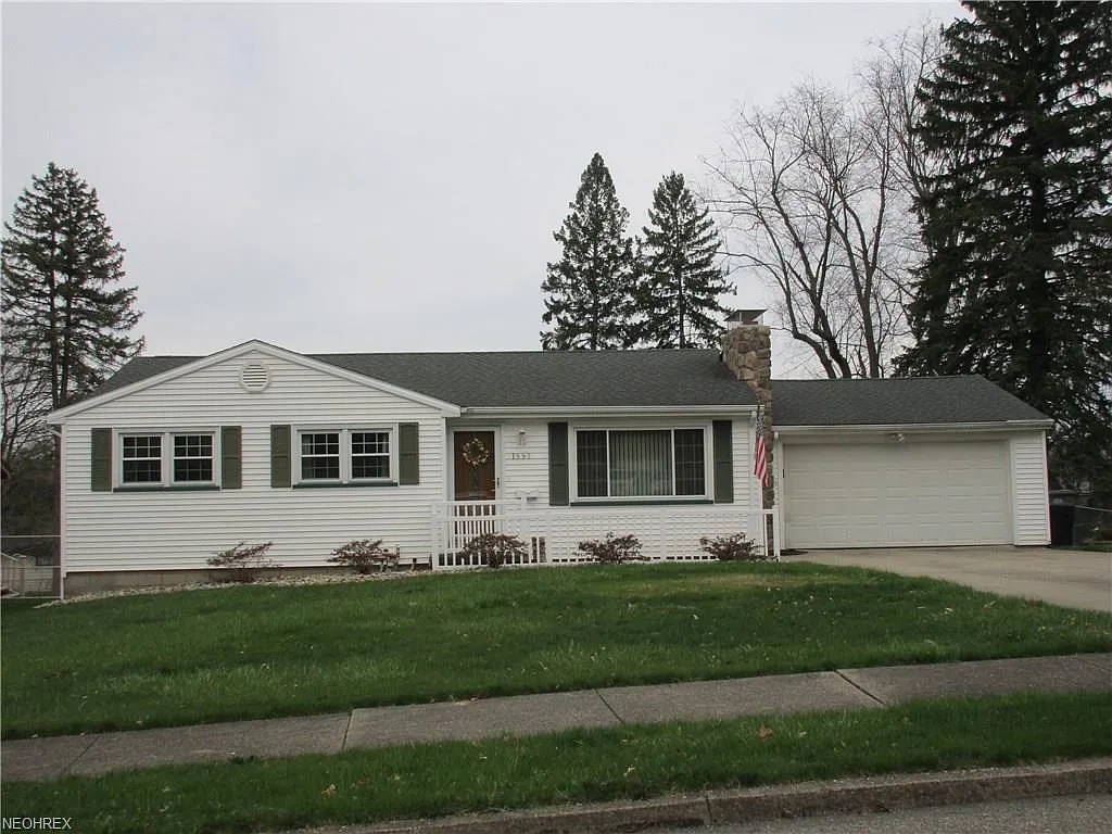 1997 Heather Ln photo 1