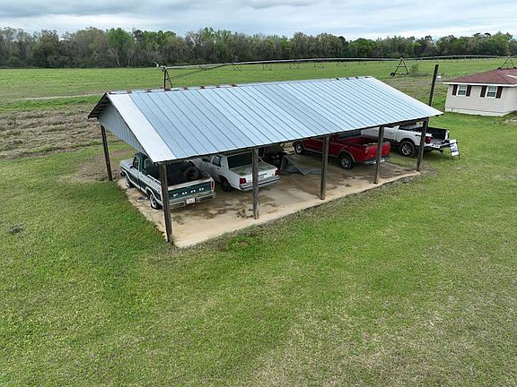 2nd image of 120 Flat Creek Church Rd
