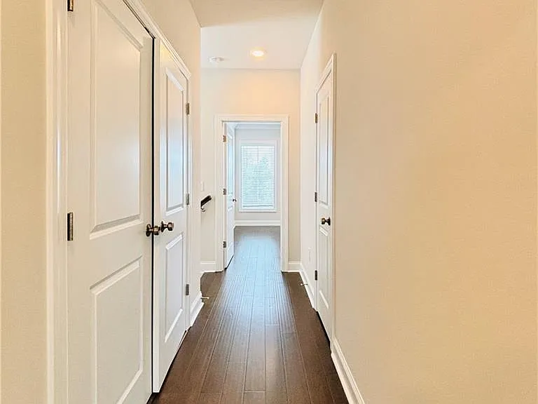 657 Summit Hill Way — Photo 34