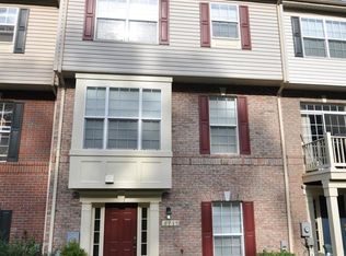 8739 Mill Towns Ct, Alexandria, VA 22309