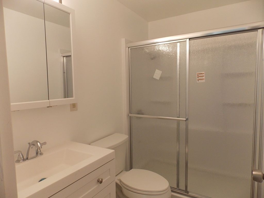 273 Boston Post Rd E APT 12, Marlborough, MA - View 5