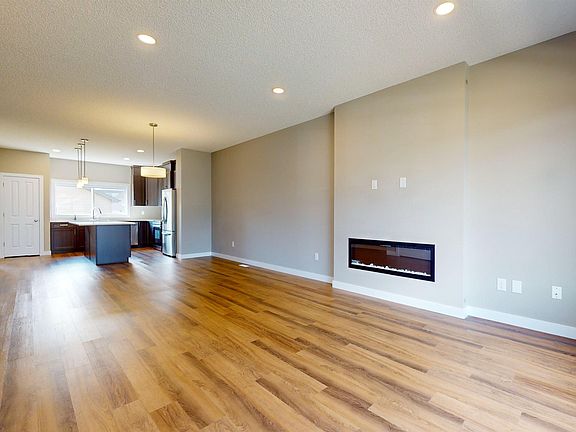 5th image of 3704 2nd St NW