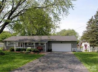 15382 Corunna Rd, Chesaning, MI 48616