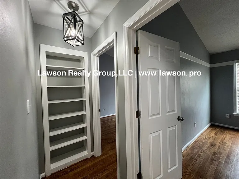 4715 Wembley Pl SW — Photo 45