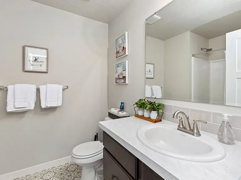 471 N Tessa Ln — Photo 14