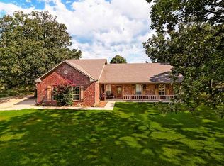 3100 Edgewood Rd, Bentonville, AR 72712