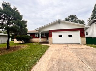 2140 E Lombard St, Springfield, MO 65802