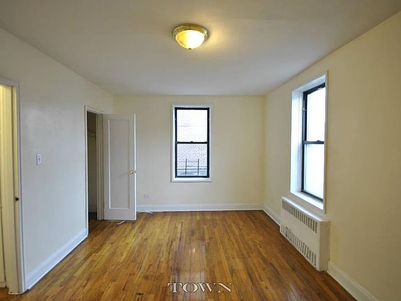 3rd image of 3900 Kings Hwy APT 1f