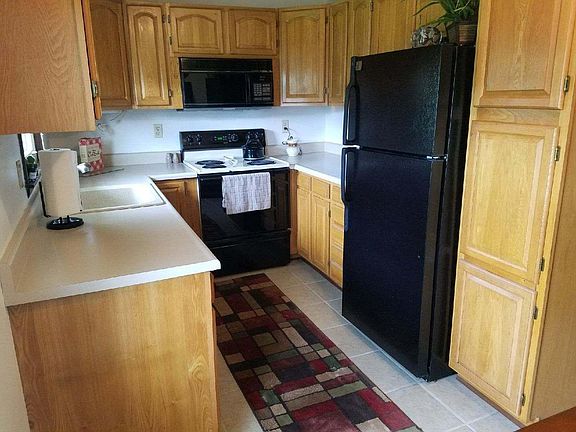 4th image of 903 Yuma Ave