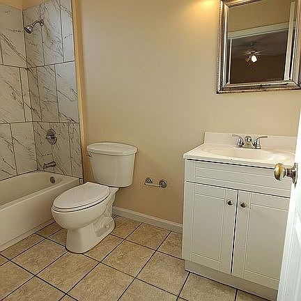 5th image of 2641 Gravier St