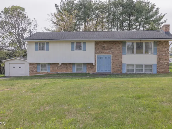 132 Keystone Dr, Blountville, TN 37617