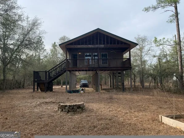 274 Oak Bluff Plantation Rd, Reidsville, GA 30453