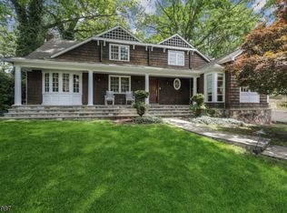 18 Quaker Rd, Short Hills, NJ 07078