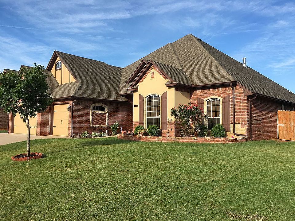 1st image of 3917 Chesterfield Pl