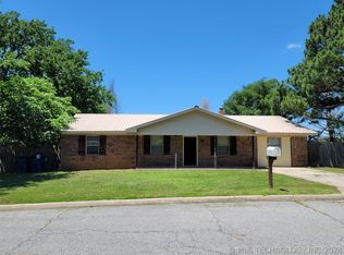 1413 S Lowry Ln, Atoka, OK 74525