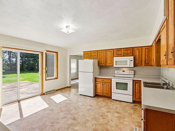 4th image of W5440 Halverson Rd