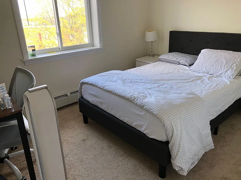 16 Westford St #8A — Photo 9