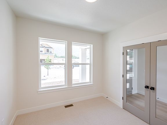 3rd image of 63 E Wild Rose Dr #905