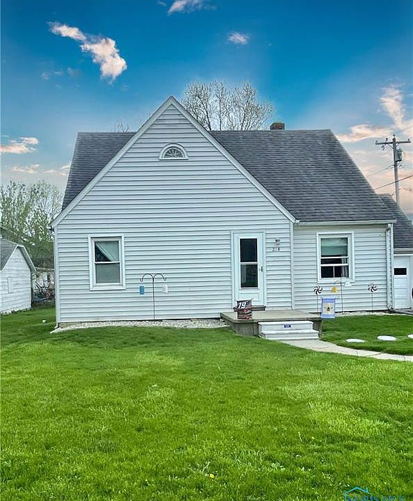1st image of 218 E Trevitt St