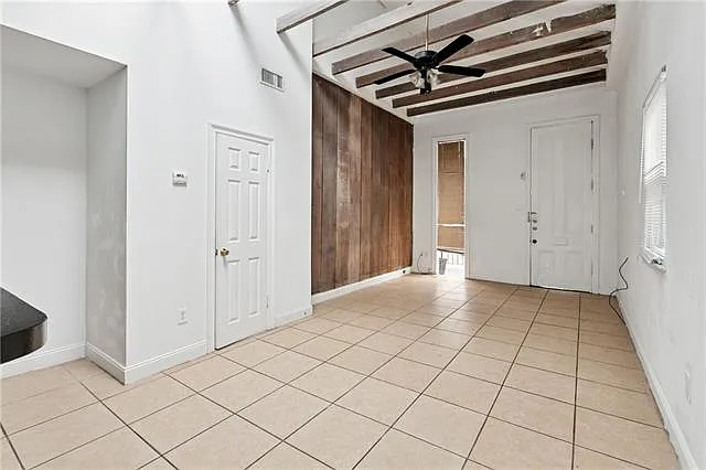 1123 Hillary St — Photo 5