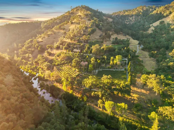 6700 Horizon Dr, Placerville, CA 95667