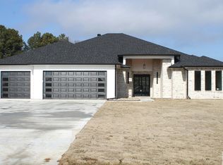 144 Bronco Dr, Texarkana, TX 75503