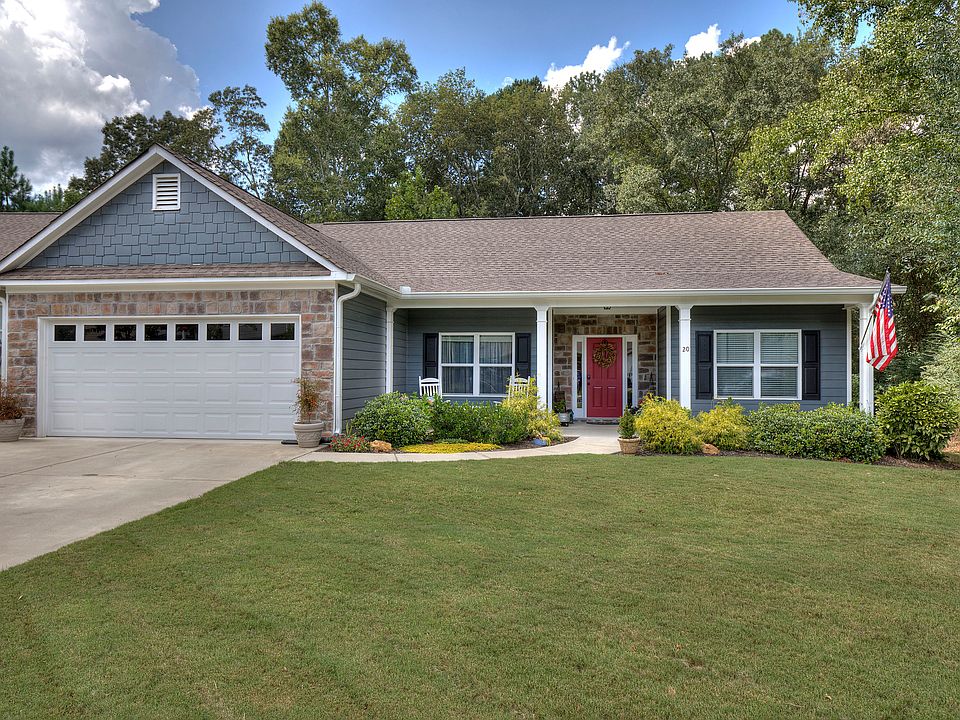 1st image of 20 Chimney Springs Dr