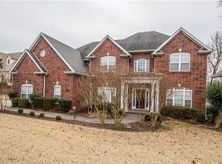 3521 E Township St, Fayetteville, AR 72703