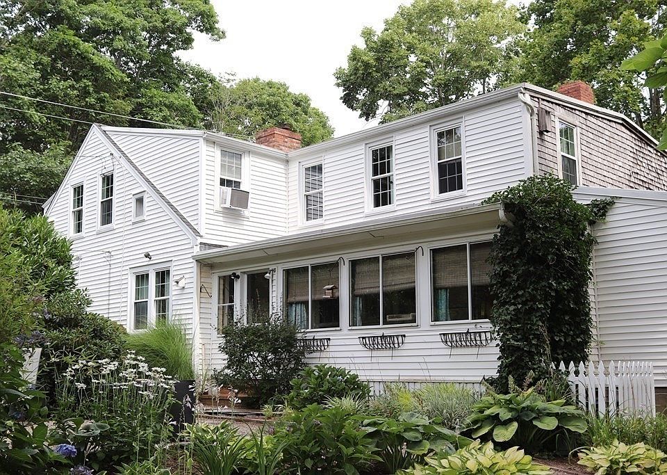 28 Cliff St, Plymouth, MA 02360 Zillow