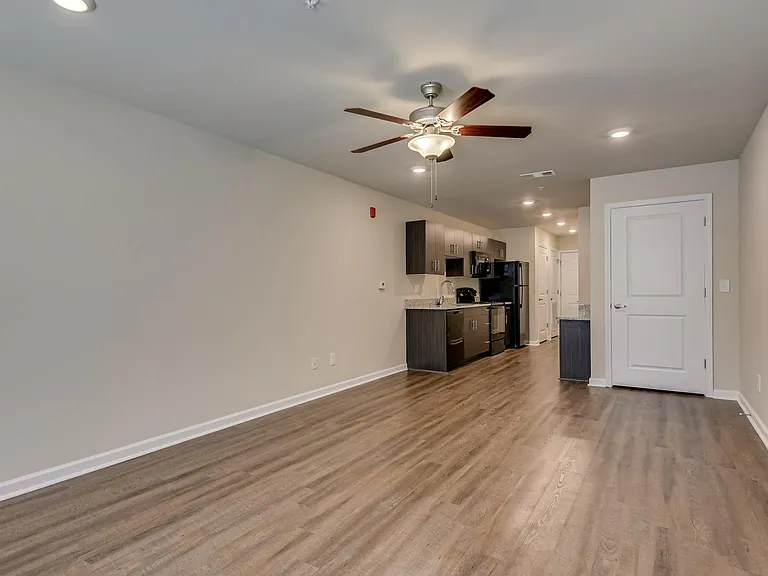 Woodberry Apartments — Photo 27