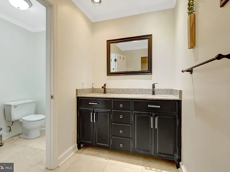 7845 Old Dominion Dr — Photo 63