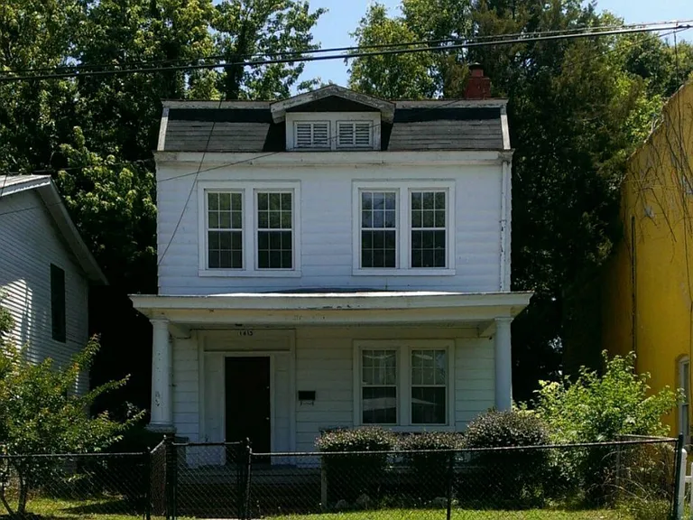 1413 Williamsburg Rd — Photo 1