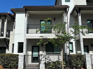 4609 NW 83rd Path, Doral, FL 33166