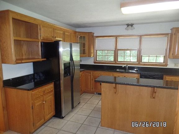 3rd image of 30 Liberty Hill Dr