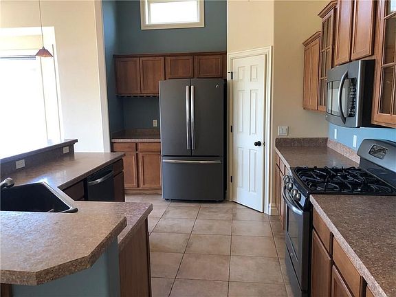 5th image of 3430 Castle Pines Dr