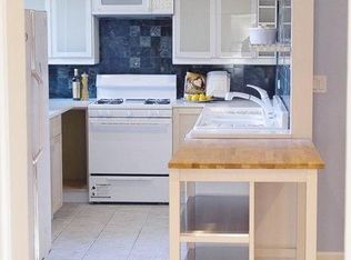 2749 N Hampden Ct APT 1W, Chicago, IL 60614