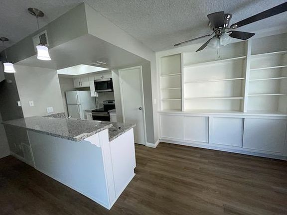 4th image of 1048 W Calle Del Sol APT 3