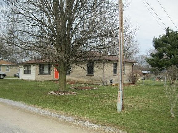 2nd image of 32 Deerland Dr