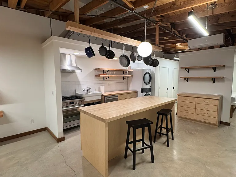 330 W Bonita Ave #4 — Photo 10