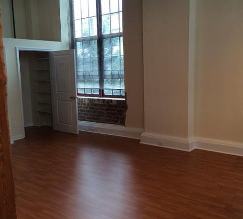 5th image of 815 Porter St APT 223