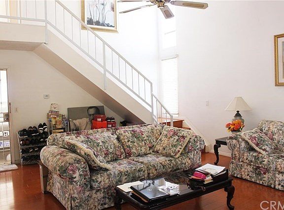 4th image of 2501 W Sunflower Ave Unit B1