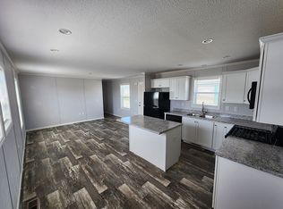 500 Houtztown Rd TRAILER 63, Myerstown, PA 17067